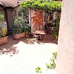 Agora