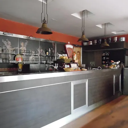Agora Deluxe Hostel