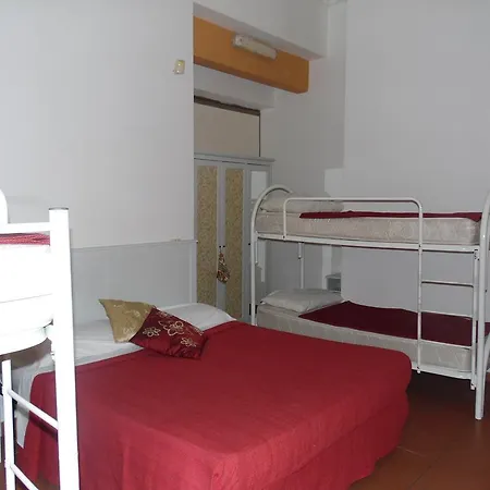 Auberge de jeunesse Agorà