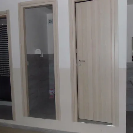 Agora ホステル *